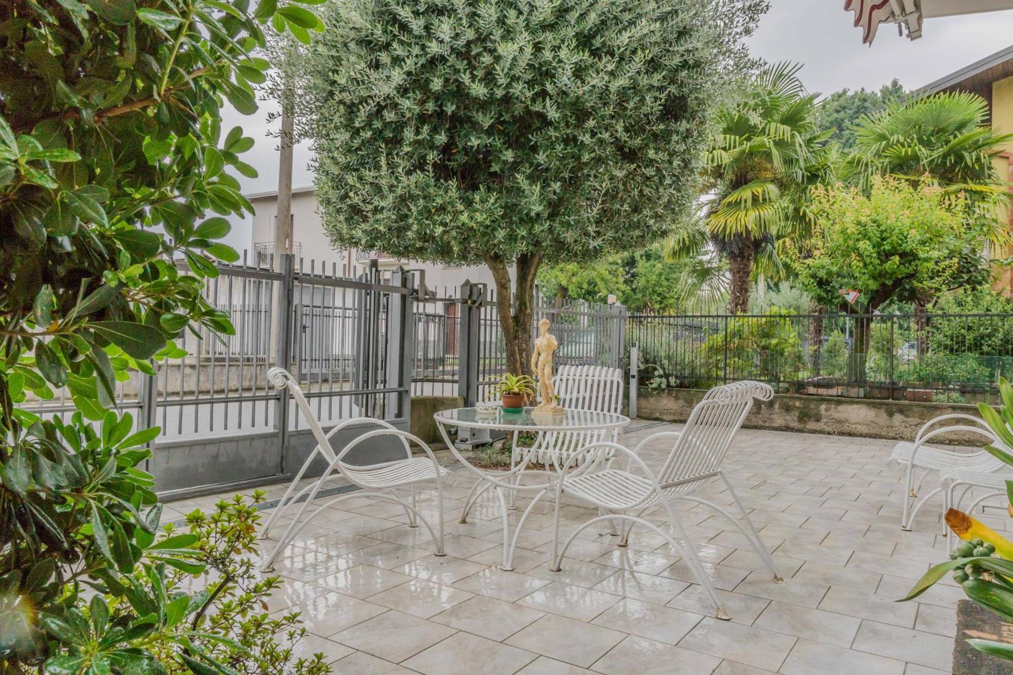 Il Giardino Di Alfonso - Malpensa Airport Relax Apartment Samarate Exterior photo